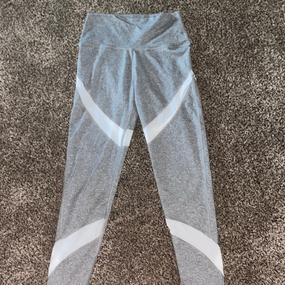 Aerie leggings, brand new size medium athletic leggings